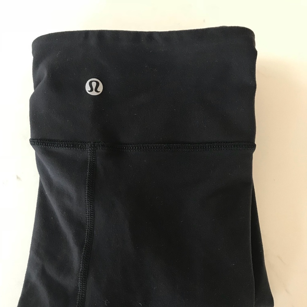 Lulu lemon Wunder Under Size 6 full length black